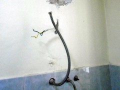 Demontaža hidromasažnih tuš kabina